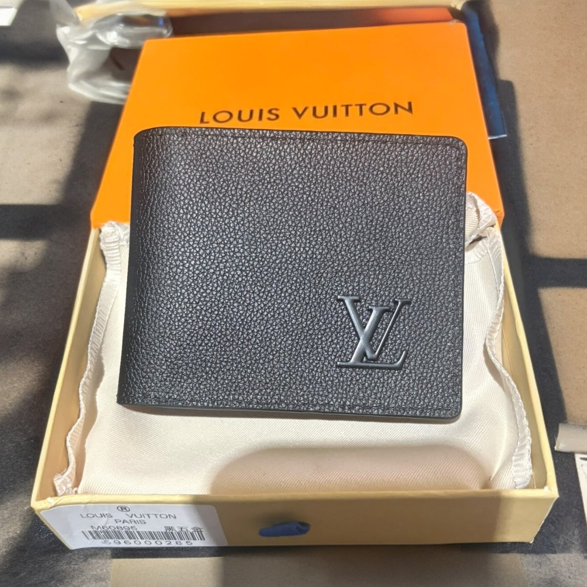 Cartera LV